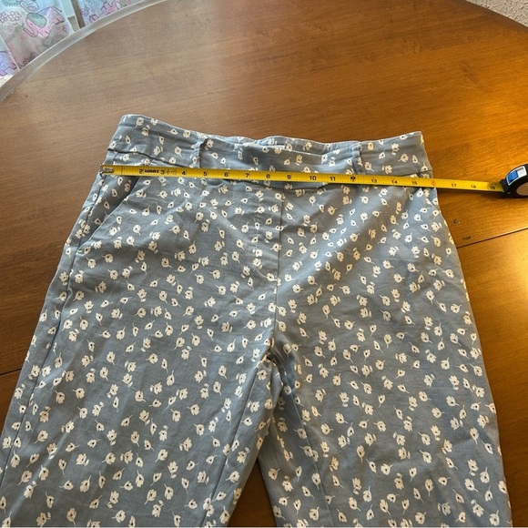 Jules & Leopold Floral Dress Pants - Picture 3 of 6